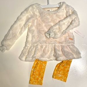 Girls 4T Faux Fur Top and Matching Pants